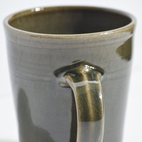 Drip Mug 02 - Crackle Celadon - Image 4