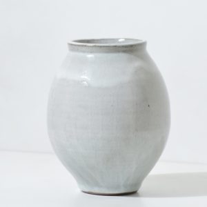 Round Vase - Speckled White